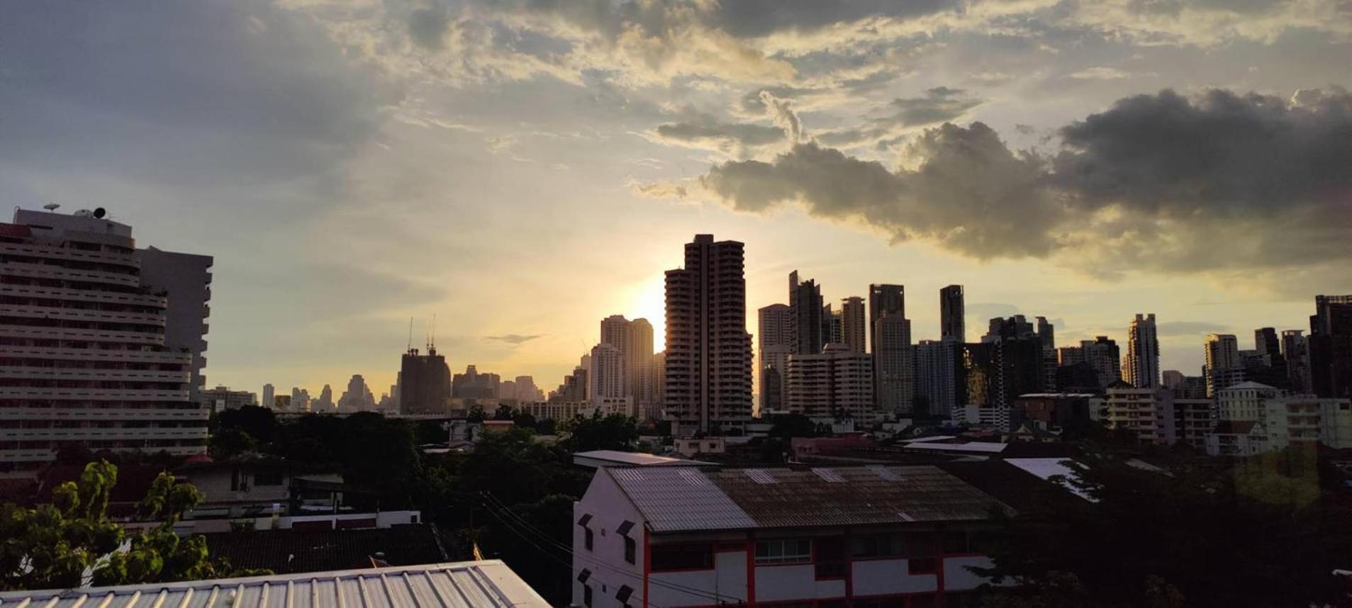 Pangsapuri Skyline View - Bts Thong Lo