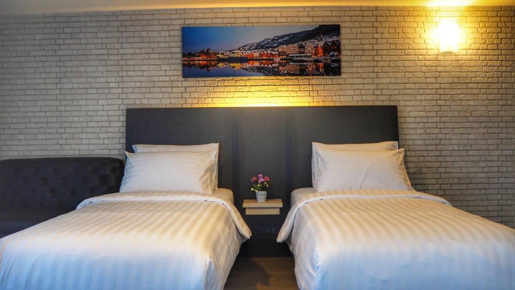 Bb Glass House Hotel *