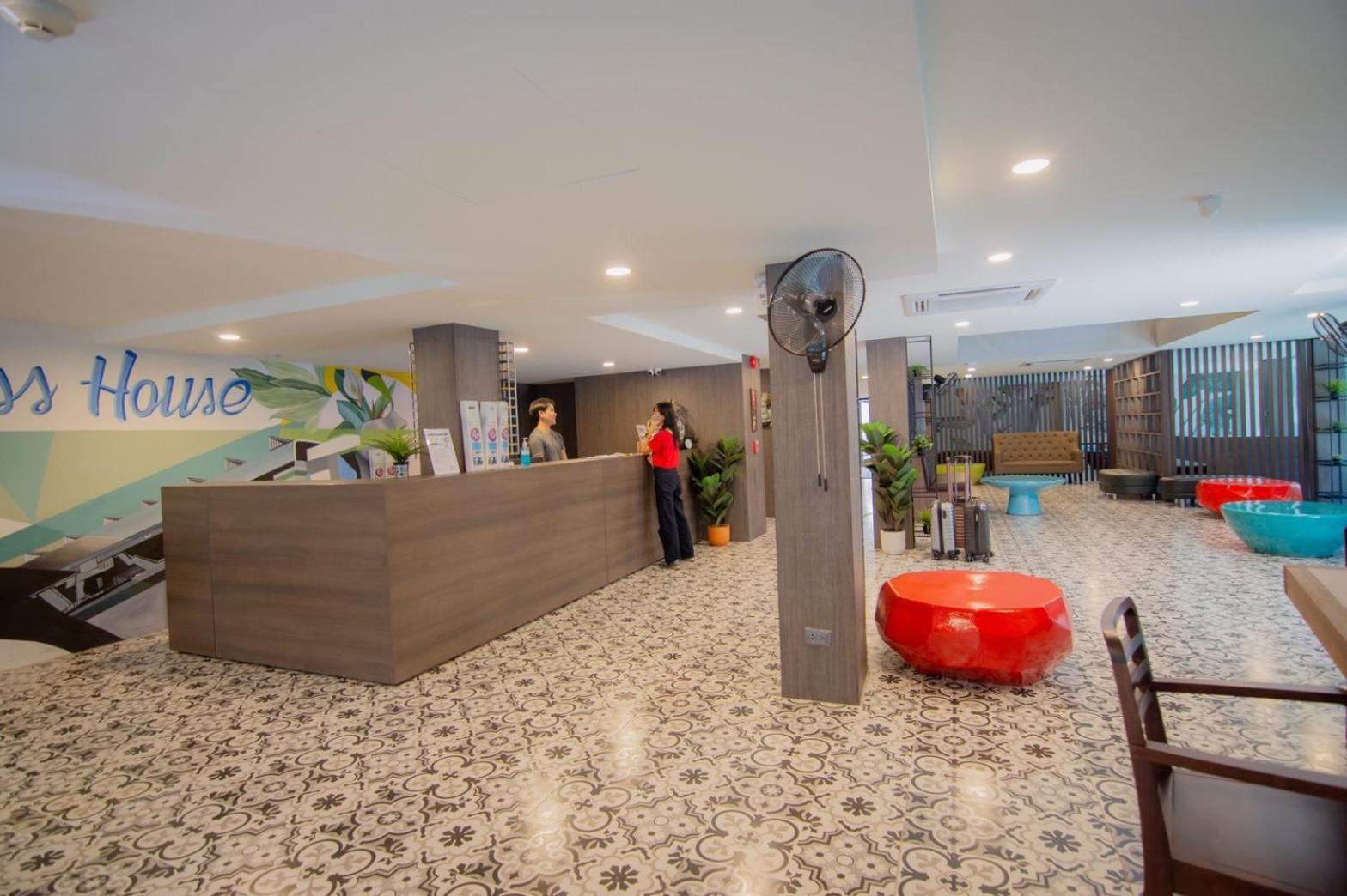 Hotel Bb Glass House *