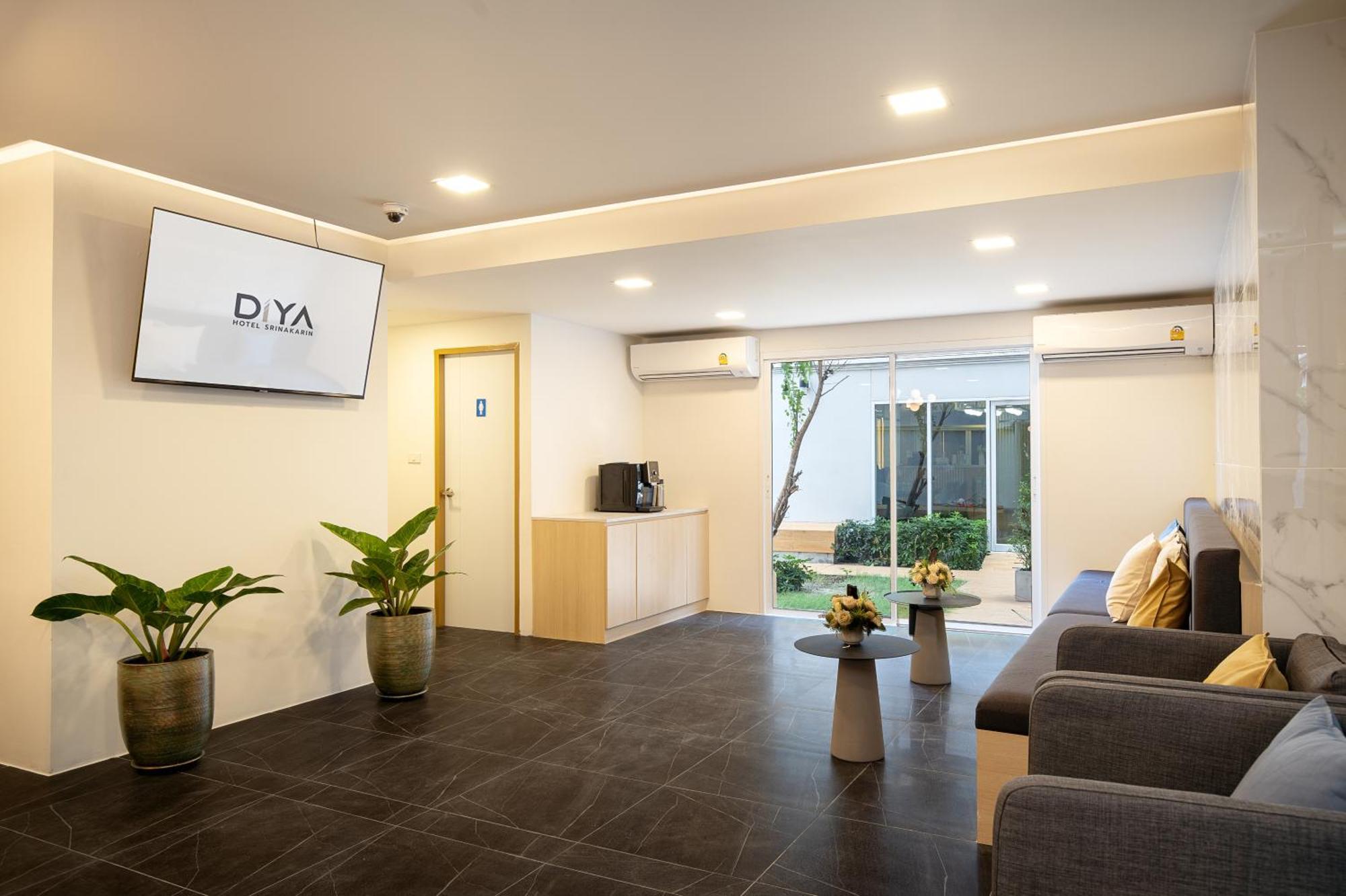 Hotel Diya