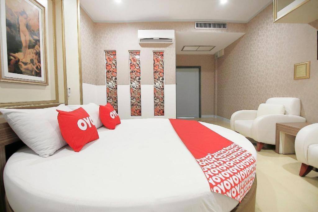 Hotel Oyo 1002 Pinklao