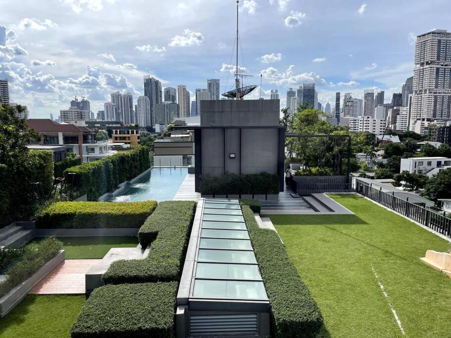Luxury 2 Near Bts Thong Lor *