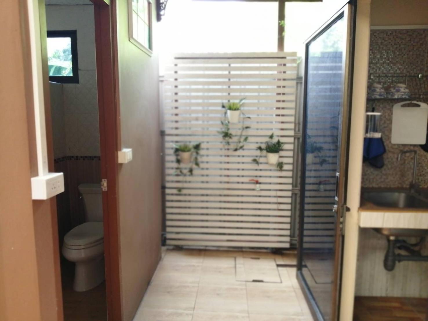 Baan Chay Sala, 2 Bedrooms House Near Airport Bahay bakasyunan