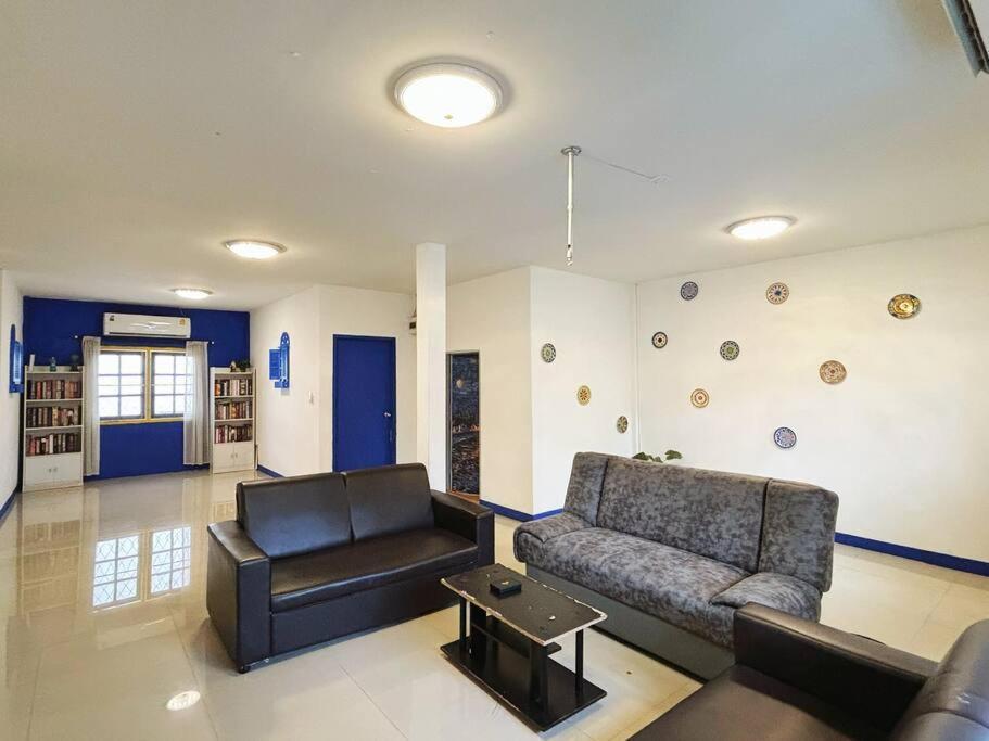 Villa 曼谷市中心6卧室3卫舒适联排别墅 *