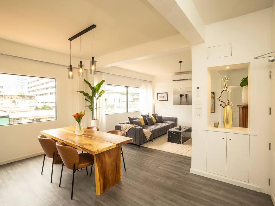 2-bedroom Penthouse In The Heart Of Silom - 4a Apartment Bangkok