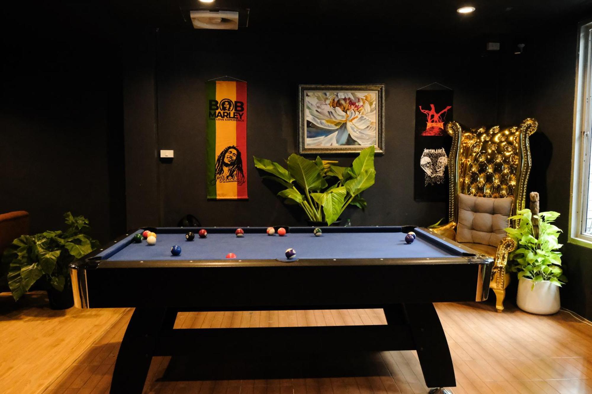 Guest house Brew Beyond Dispensary And Bangkok