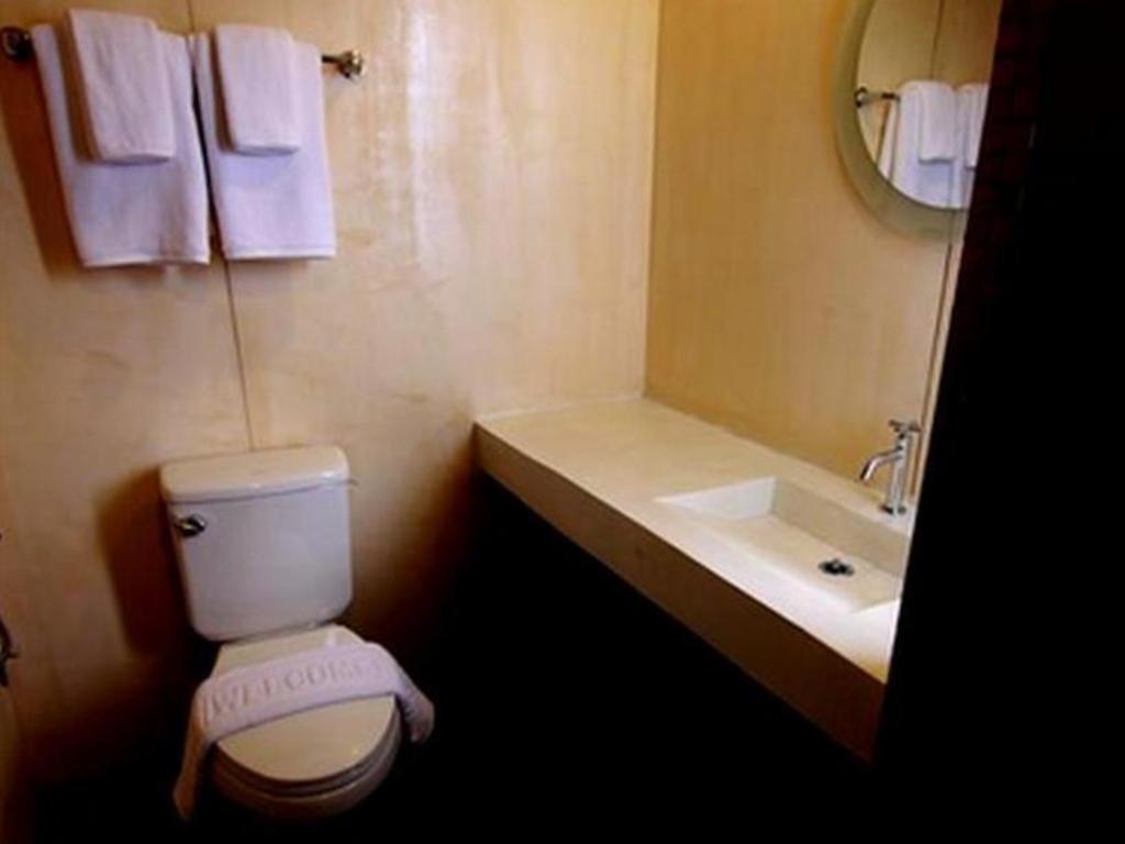 Hotel Bearing26