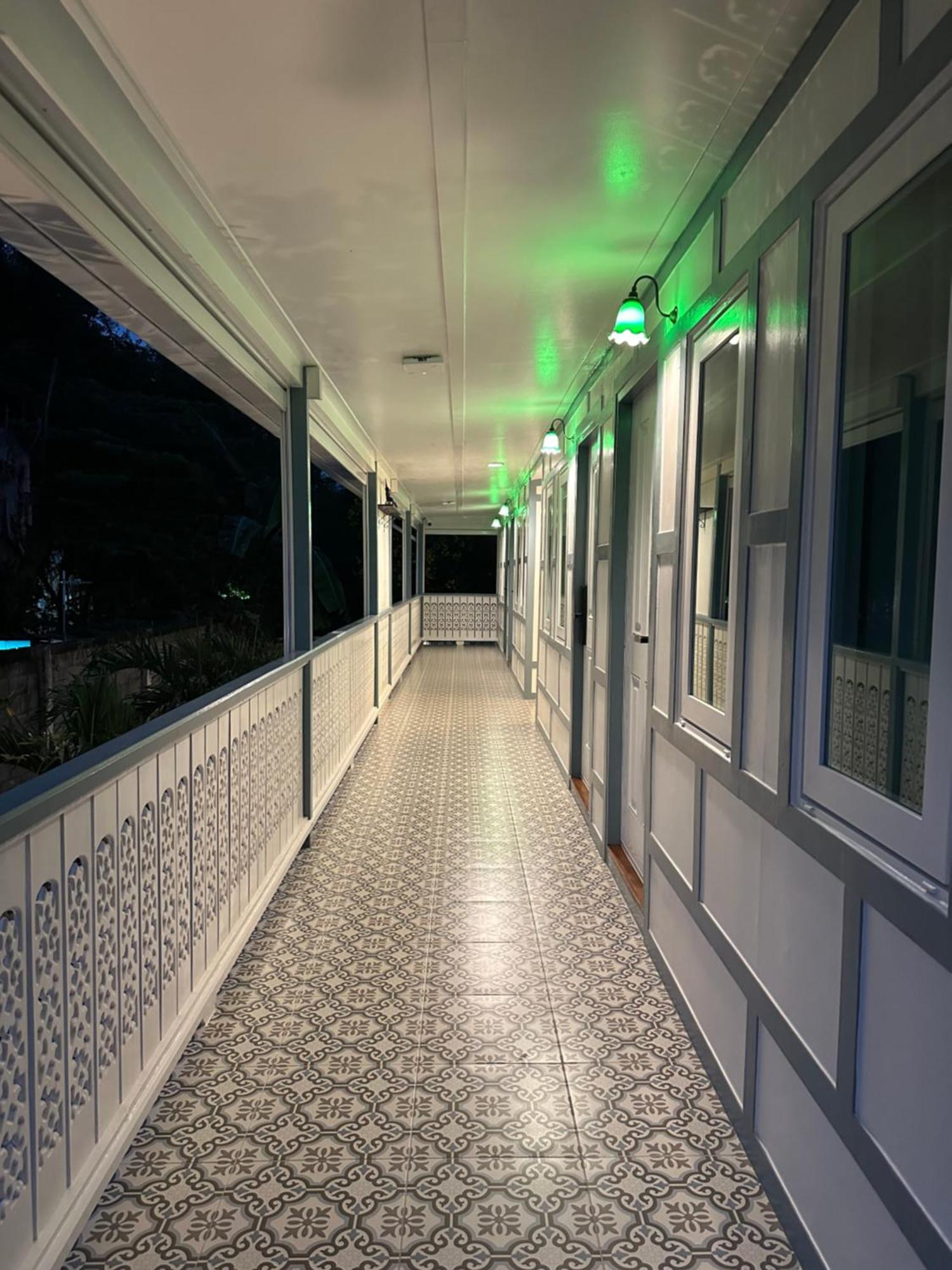 Hotel Baan Debtida