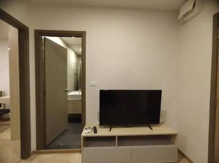 22nd Floor, Cozy Skyline View Oasis Aparthotel *