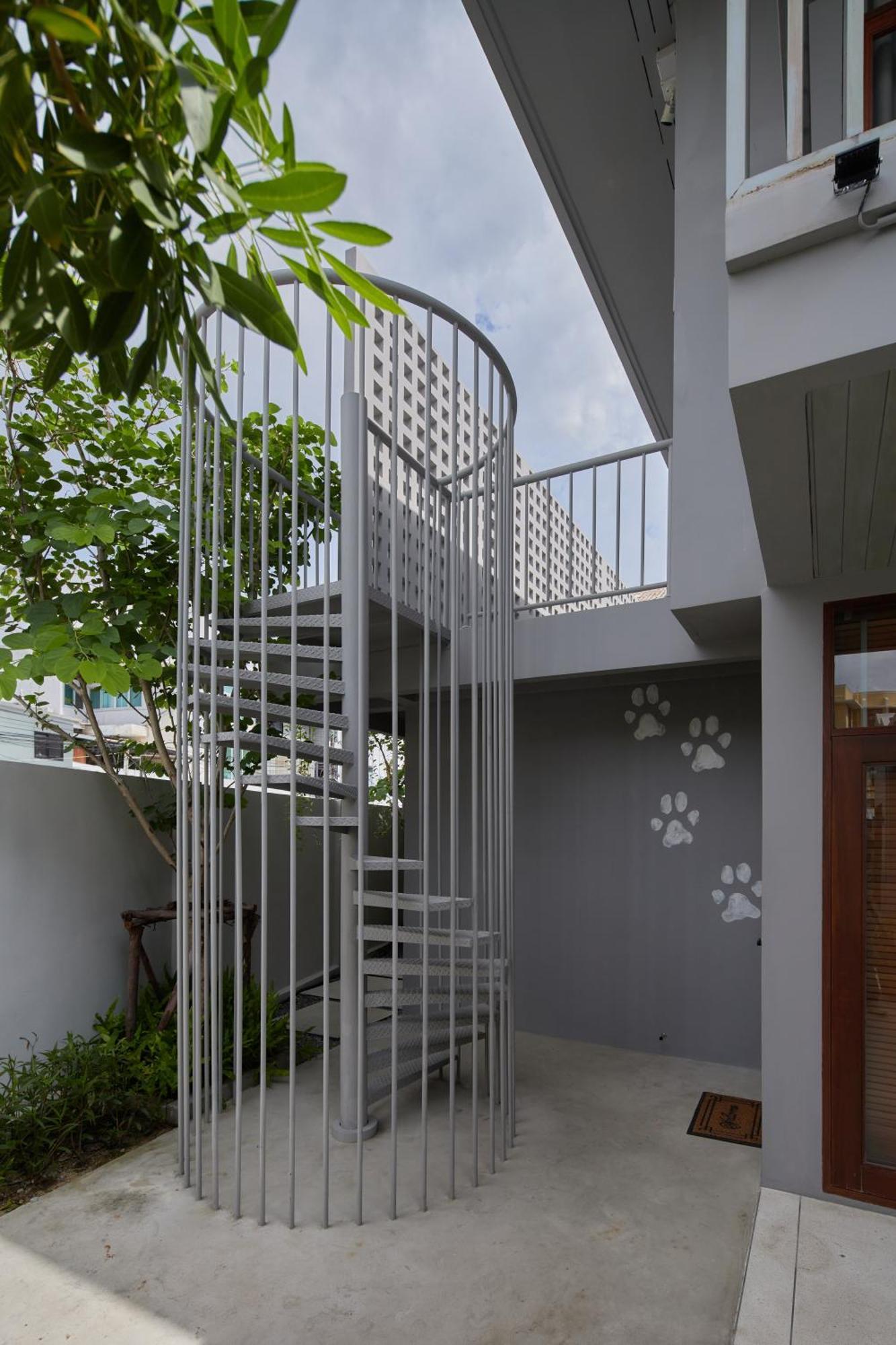 Guest house At Number60 Khaosan *