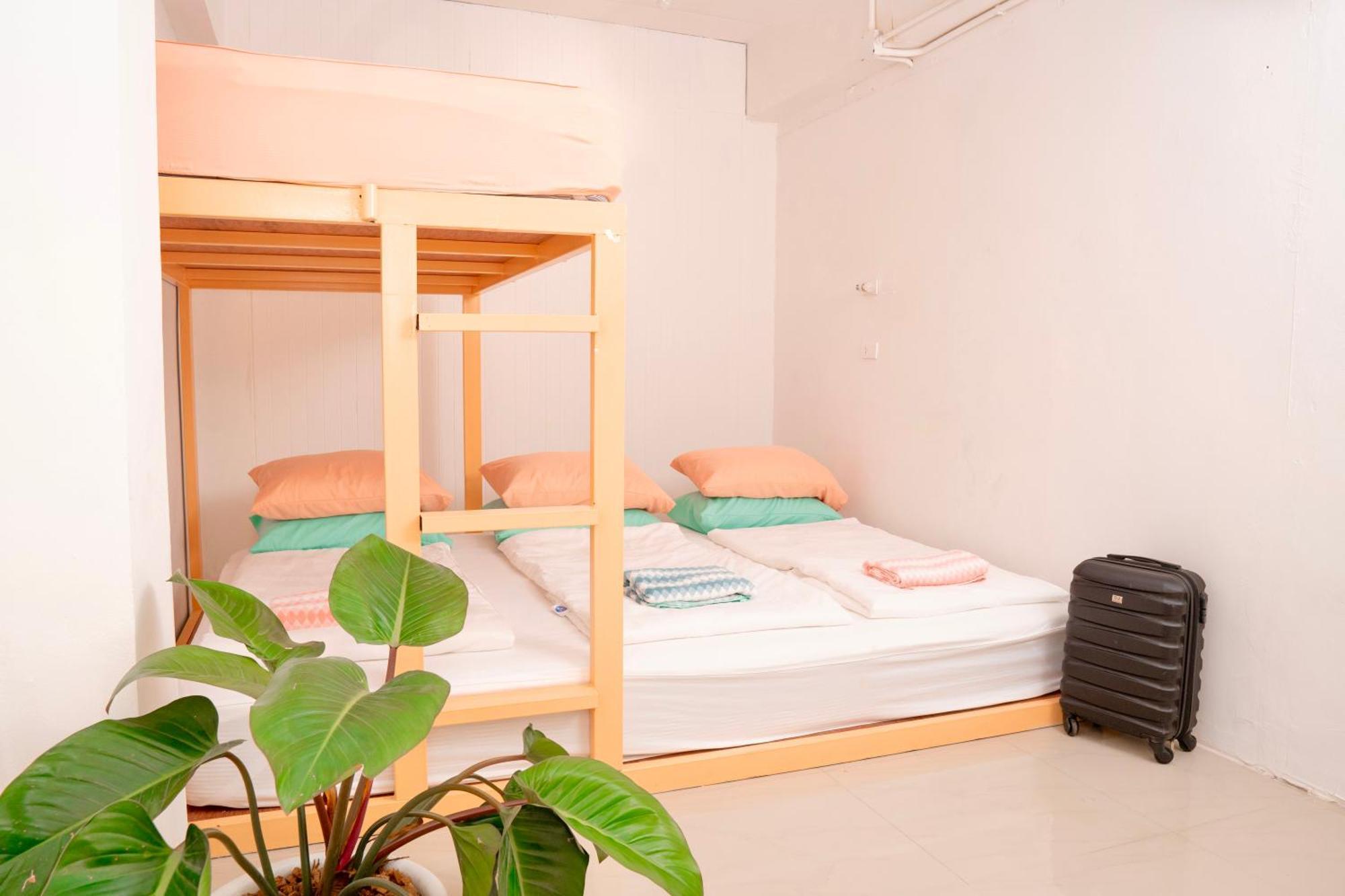 Hotel Easy Sunday Khaosan Beds 3*