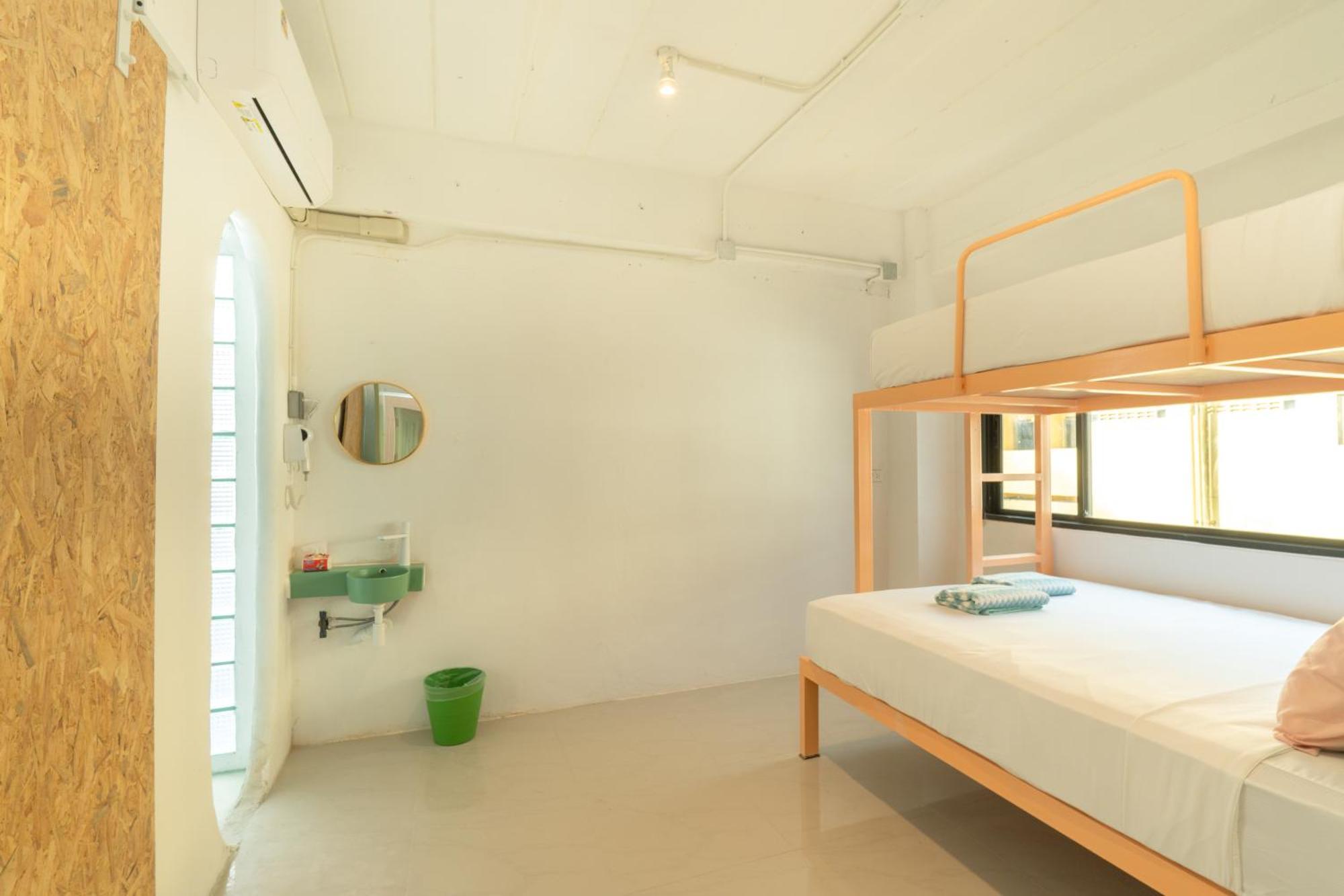 Easy Sunday Khaosan Beds 3* Bangkok