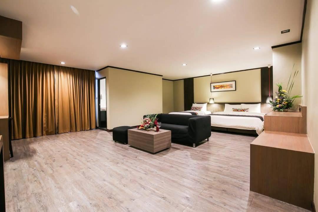 Hotel Inter Place 5*