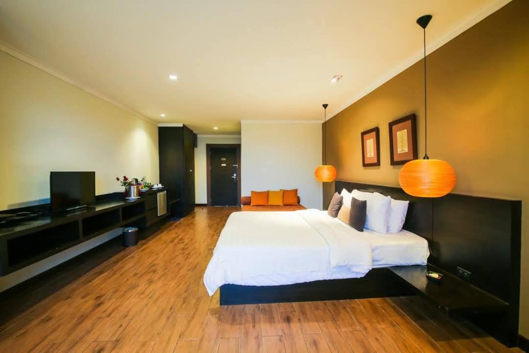 Inter Place Hotel