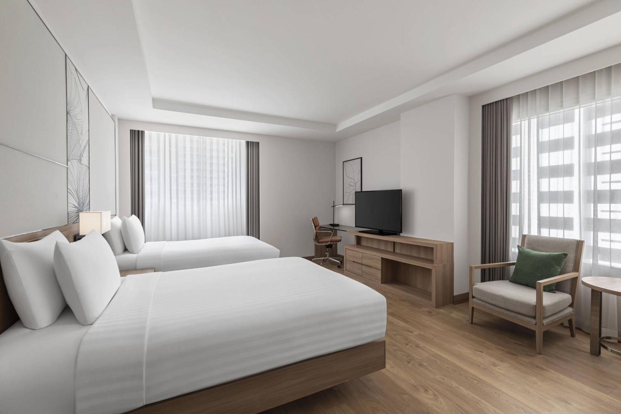 Courtyard By Marriott Hotel