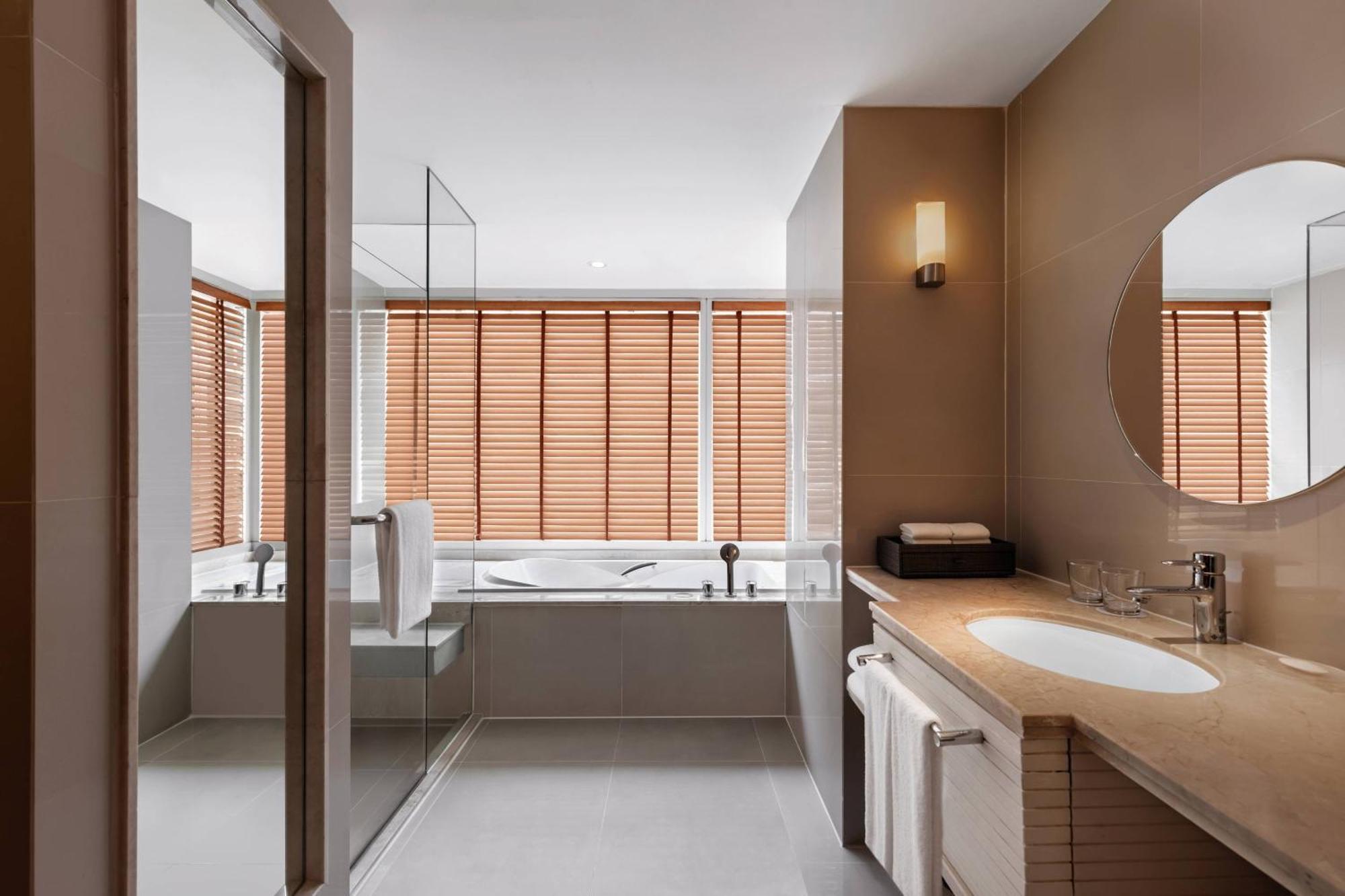 Hotel Courtyard By Marriott