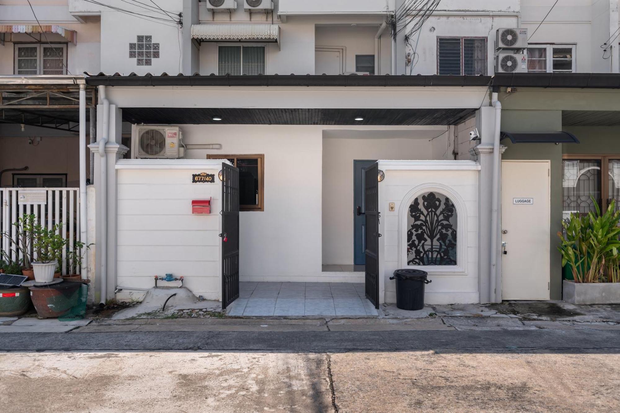 Rb01 Chatuchak, Netflix, Speednet, Bts,mrt, 10pax Vakantiehuis Bangkok