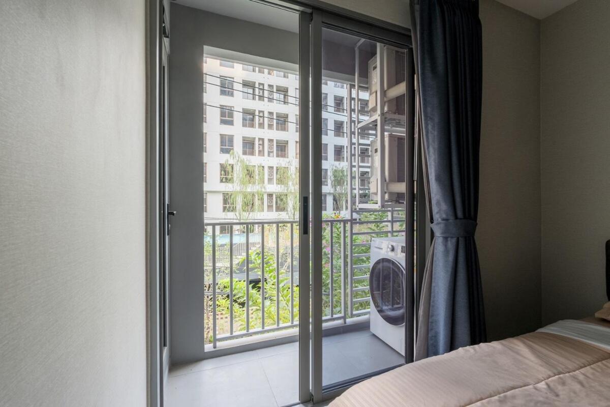 1br - Pool, Gym, Rooftop, Bts, Coworking Space - 10 Min Nana Plaza - - New Building - 24 7 Security Bangkok