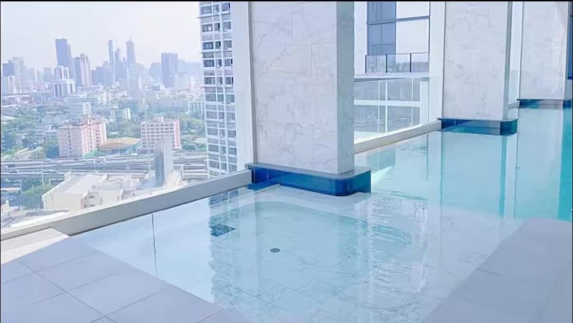 Apartment Rama9 Sky Loft 1br Qeiet Higt Bangkok