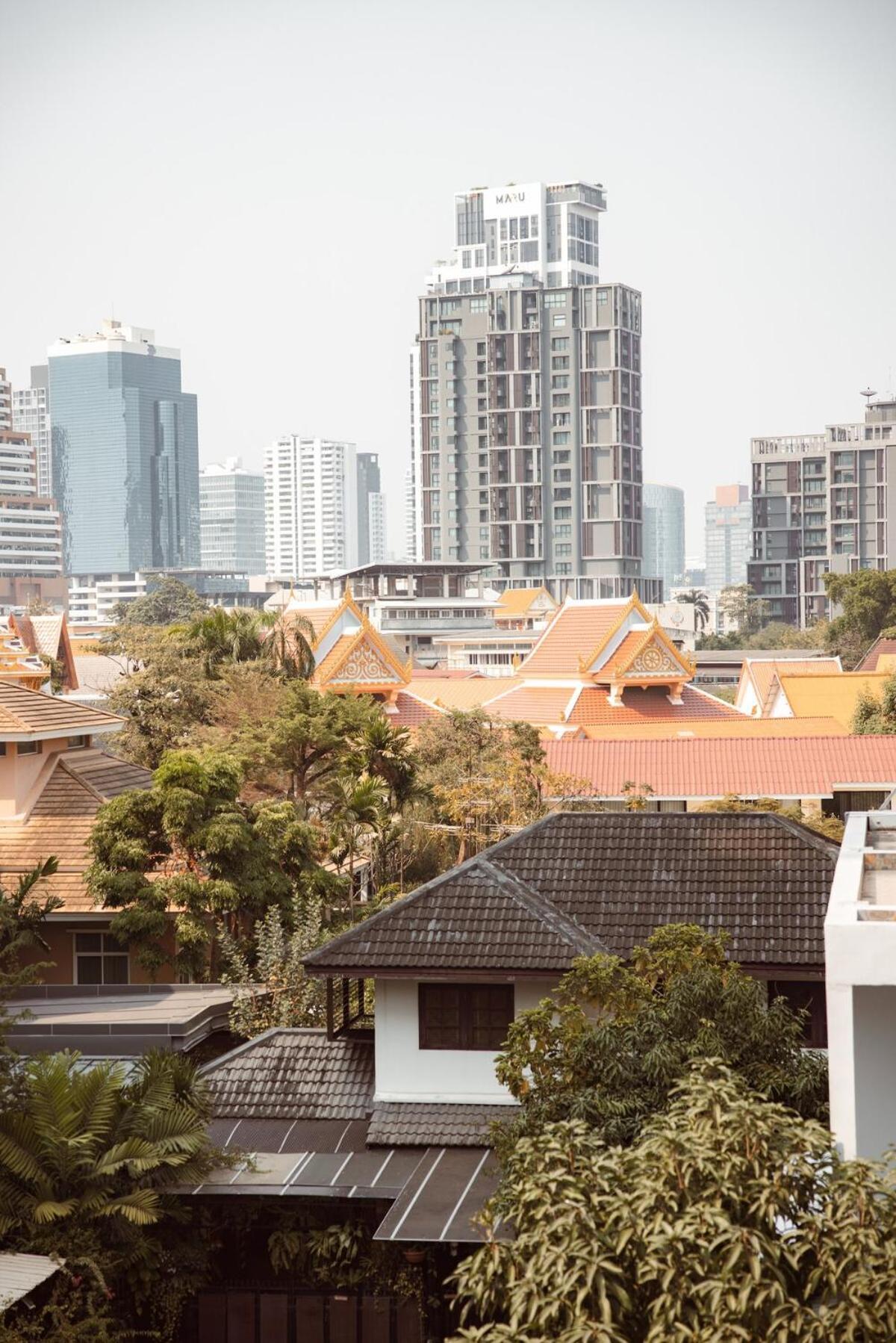 Spacious Relaxing Townhouse With Rooftop In Ekamai Holiday home Bangkok