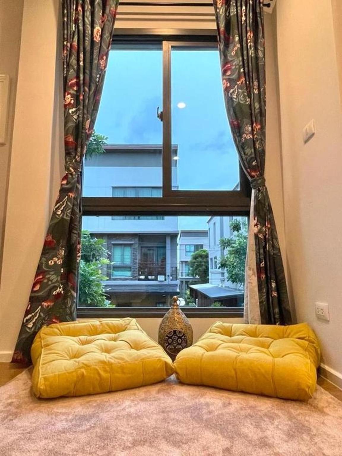Vakantiehuis Stylish2bd Pool&gym Near Airport *