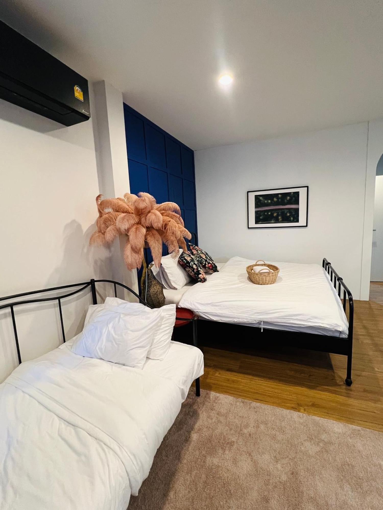 Stylish2bd Pool&gym Near Airport Vakantiehuis