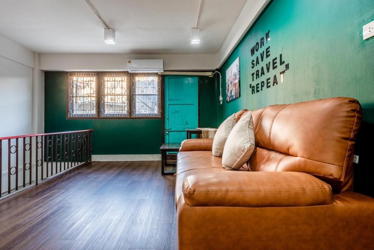 The Sleepyard Sathorn 11 Holiday home