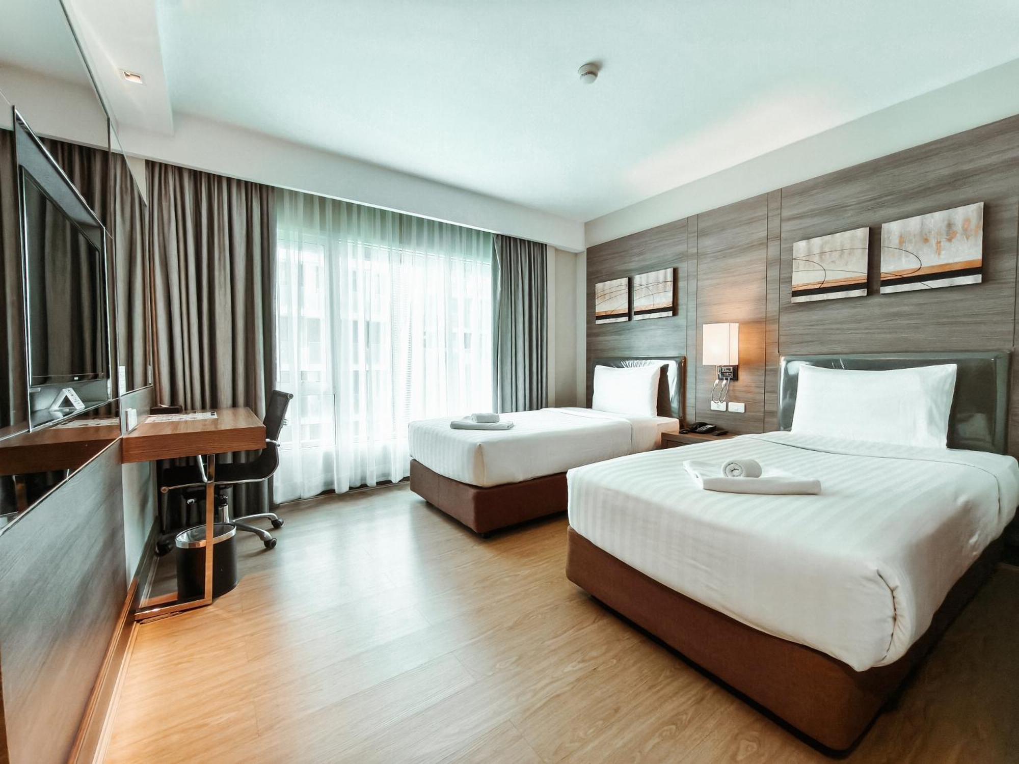 Hotel Citrus Sukhumvit 11 By Compass Hospitality Bangkok