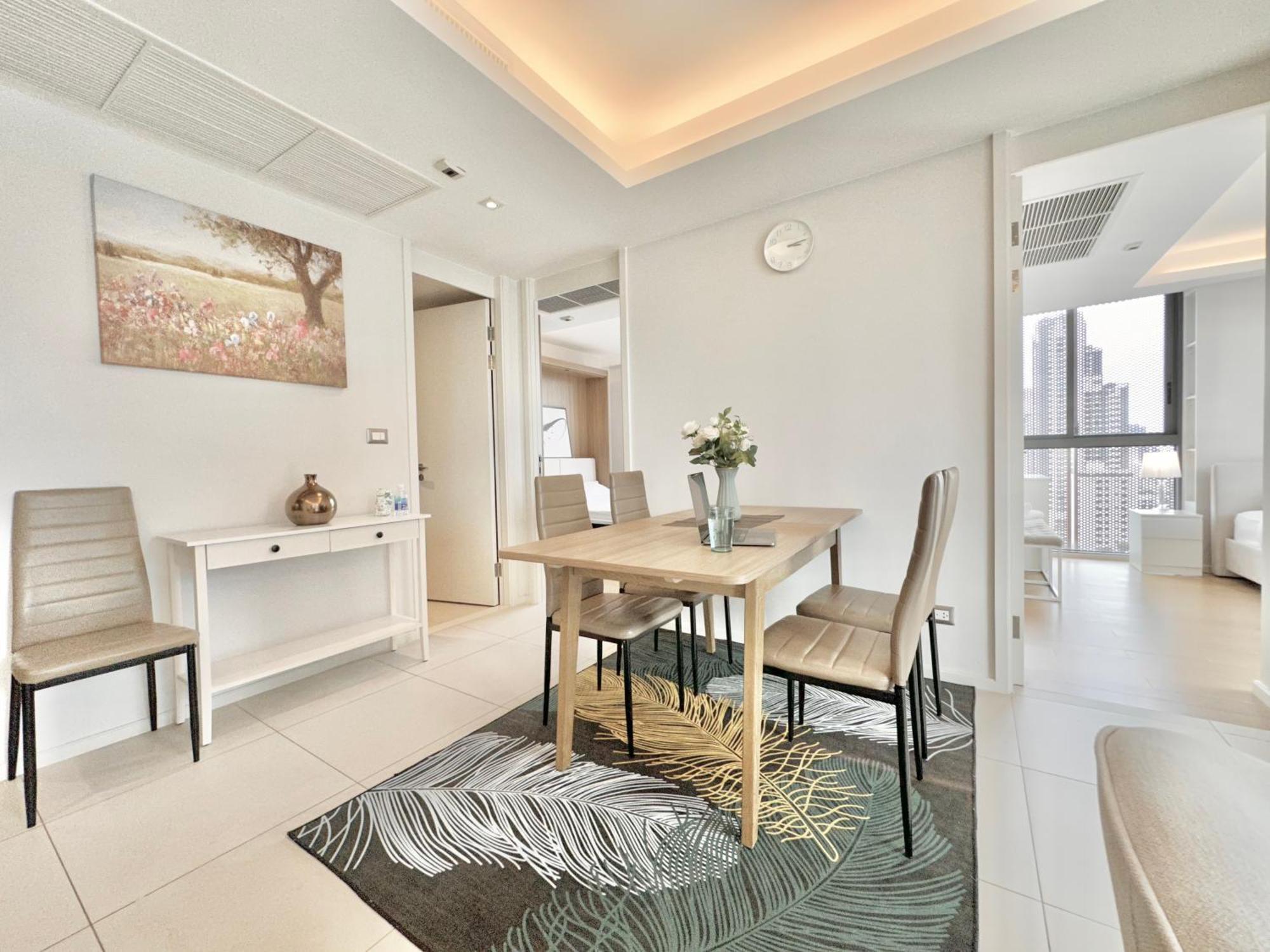 Apartment Circle31 #2br