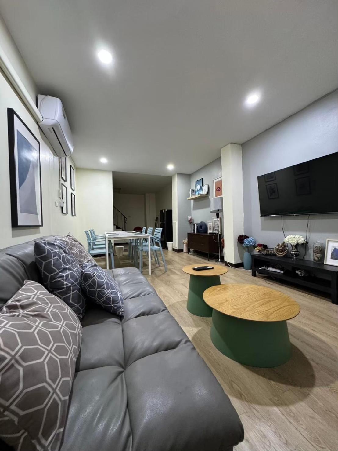 Gm6 - Samyan 4floors, 4mins Walk To Bantadtong Apartment *