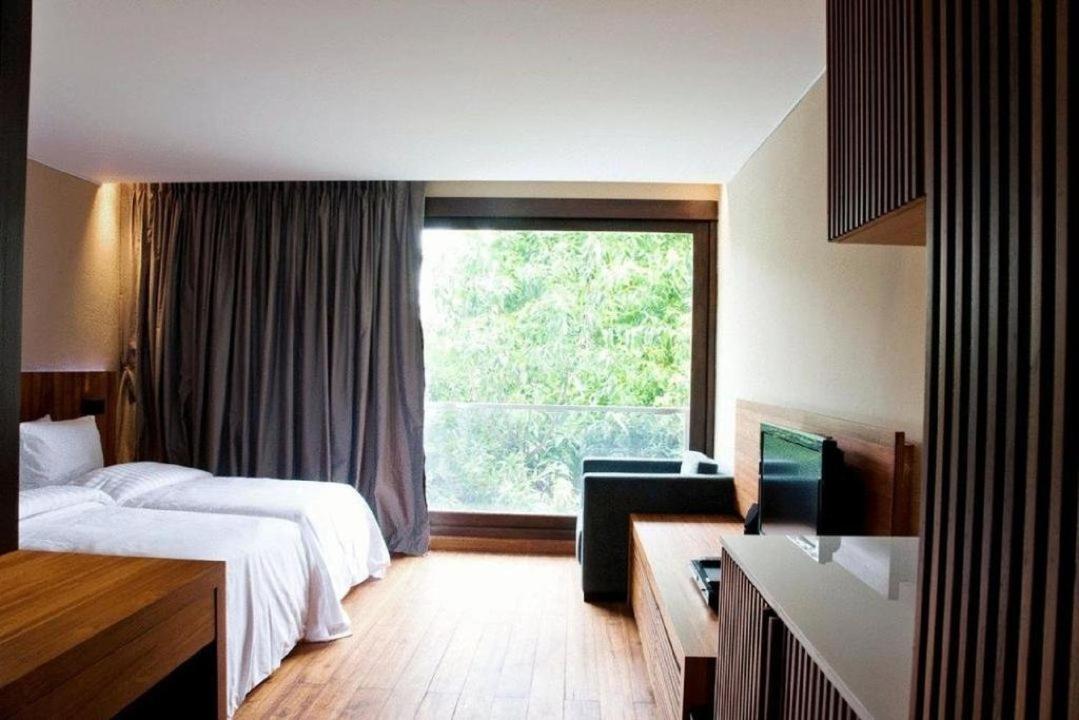 Luxx Langsuan - Sha 4* Bangkok