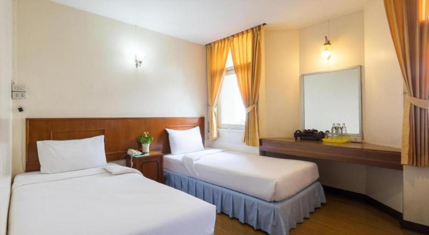 Hotel Muangphol Mansion 3*