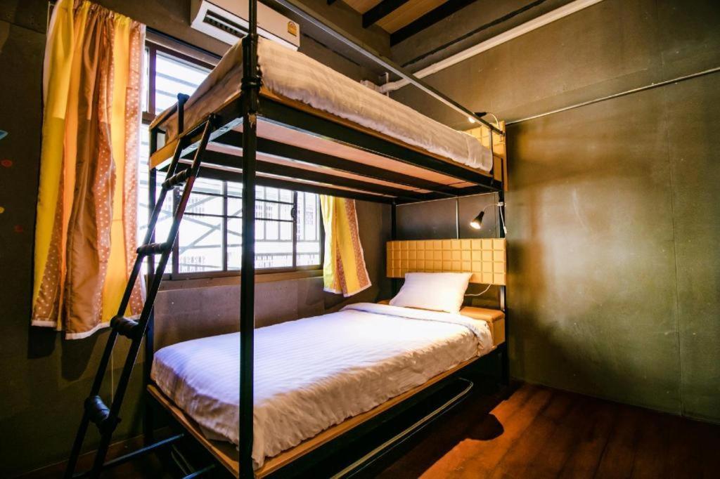Hostel Oyo 505 Ente Space