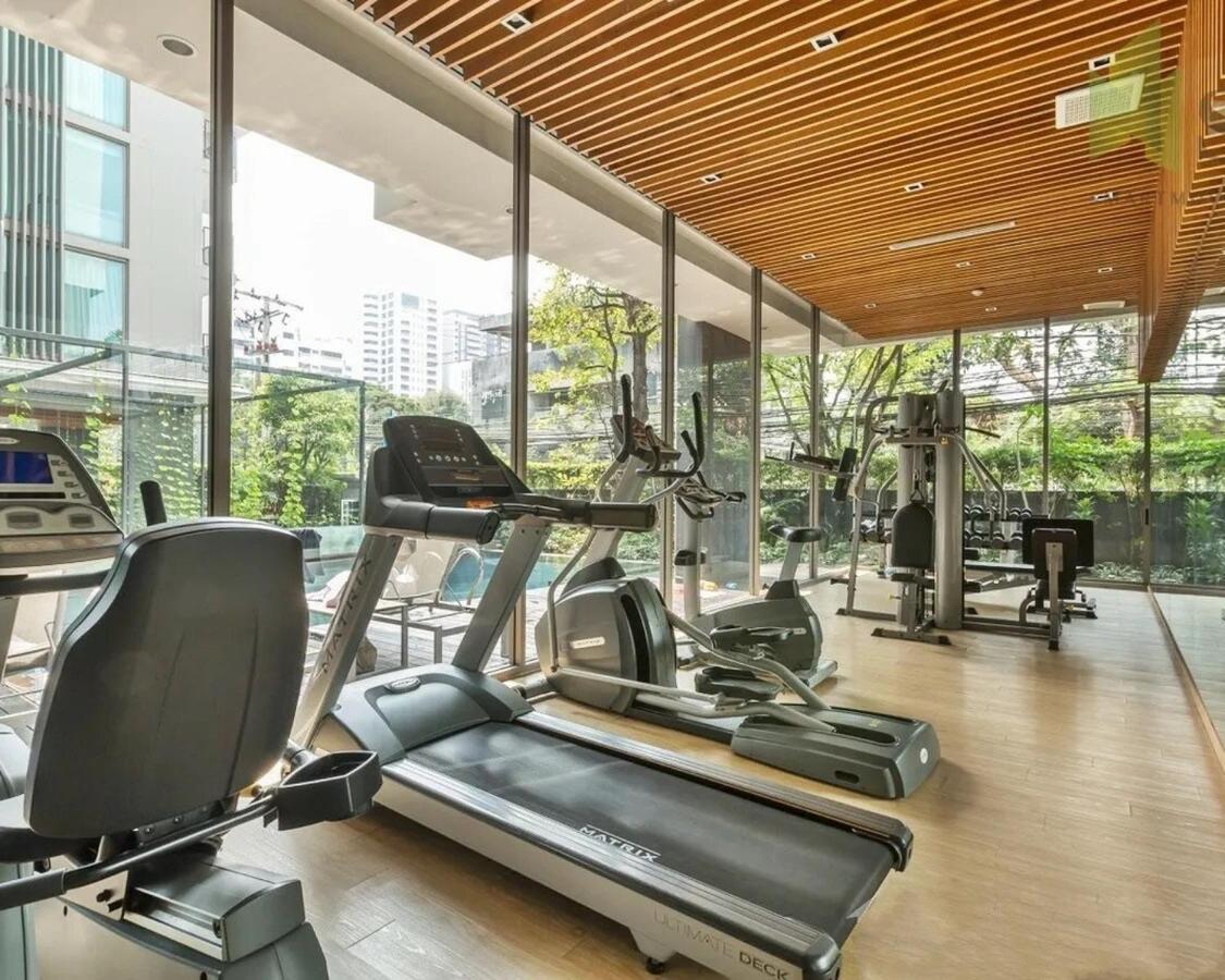 2 Bed 2 Bath Phrom Phong Bts Apartment