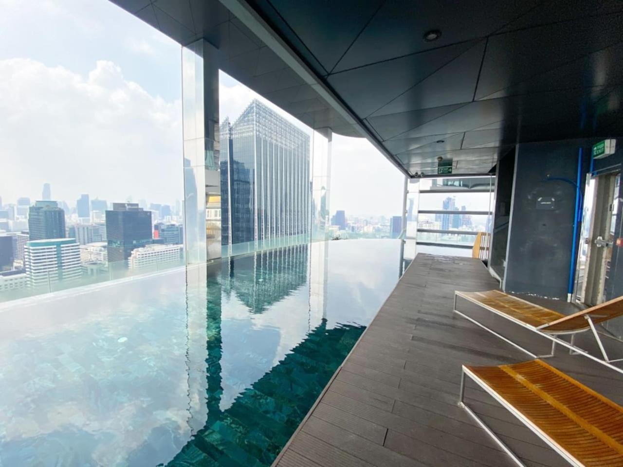 Upscale Skyview 1br - Ultra Fast Wifi - Chitlom Apartment