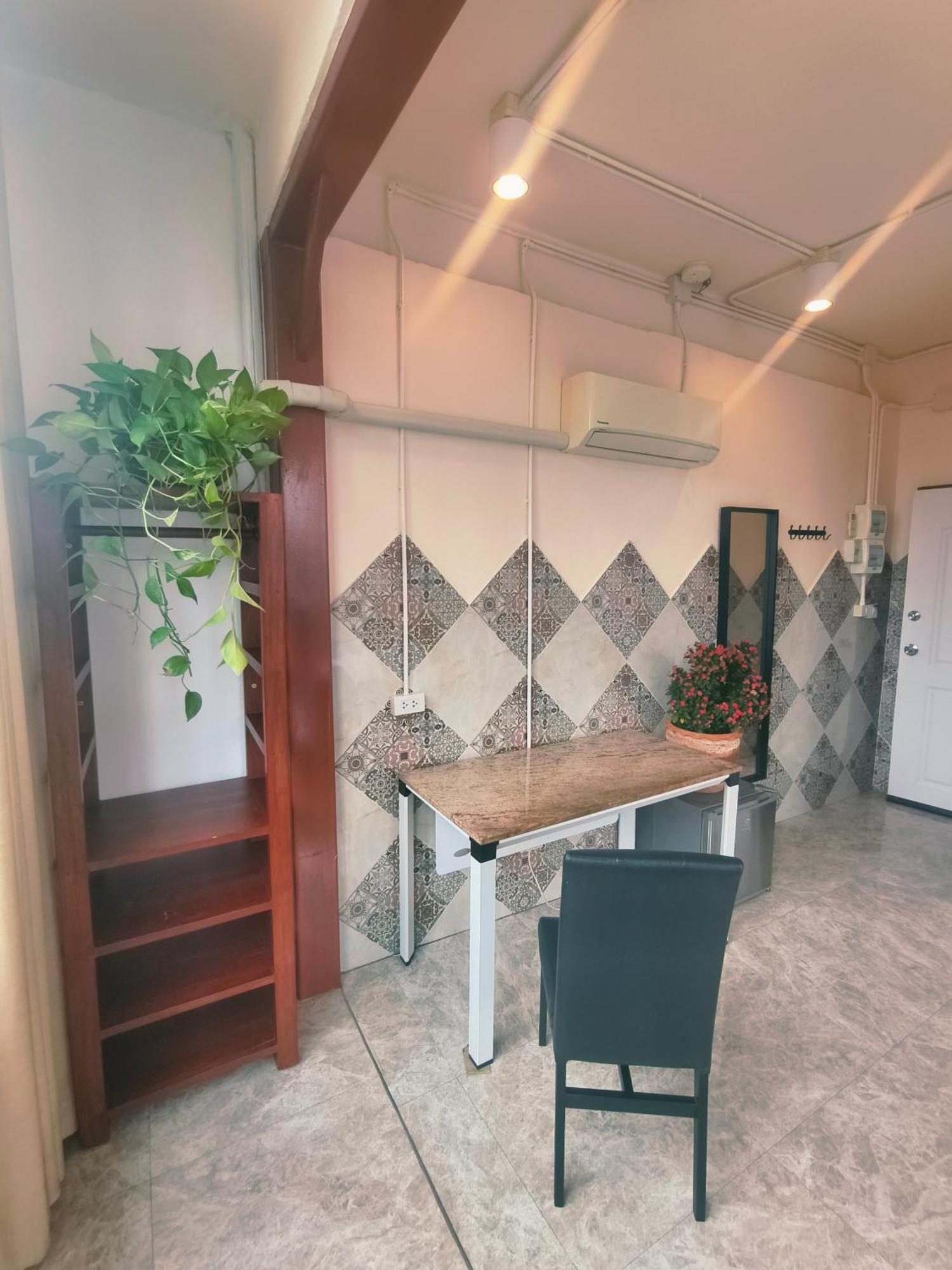 Sky Bedroom With A Smooth Life View Apartment
