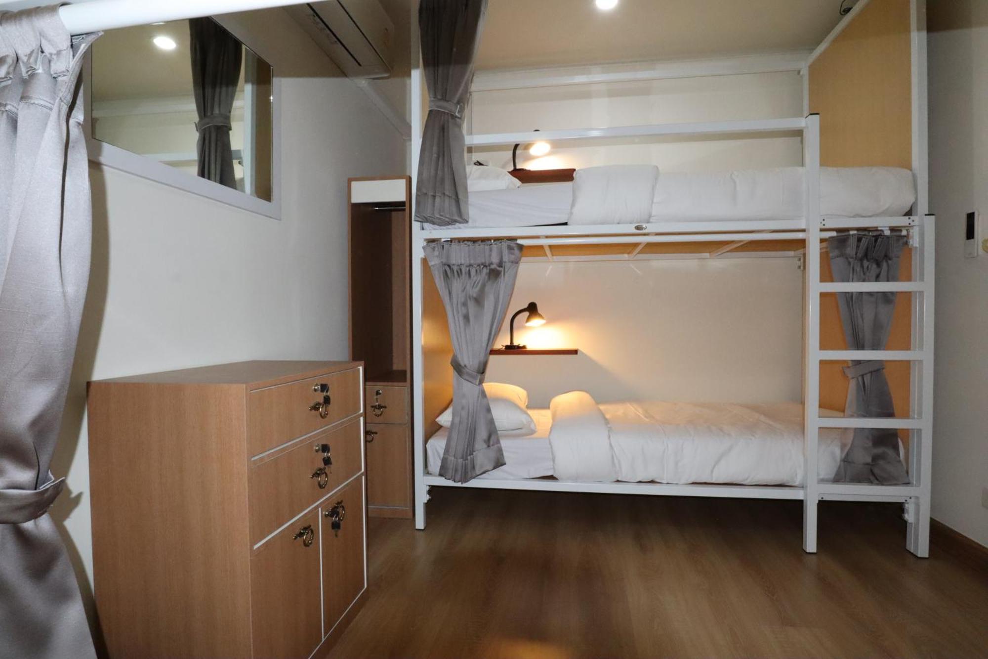 Hostel Vintana Siam *
