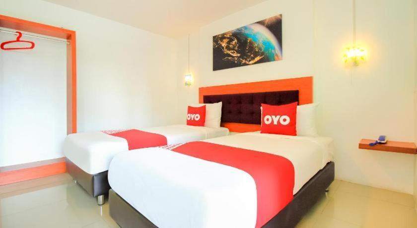 Oyo 318 Pakd Hotel