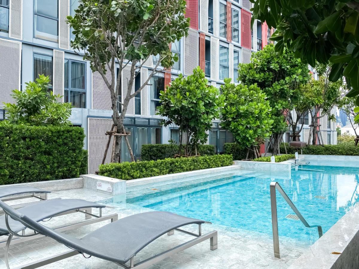 Apartment Modern-design 45 Sqm - Ultra Fast Wifi - Ekamai Bangkok