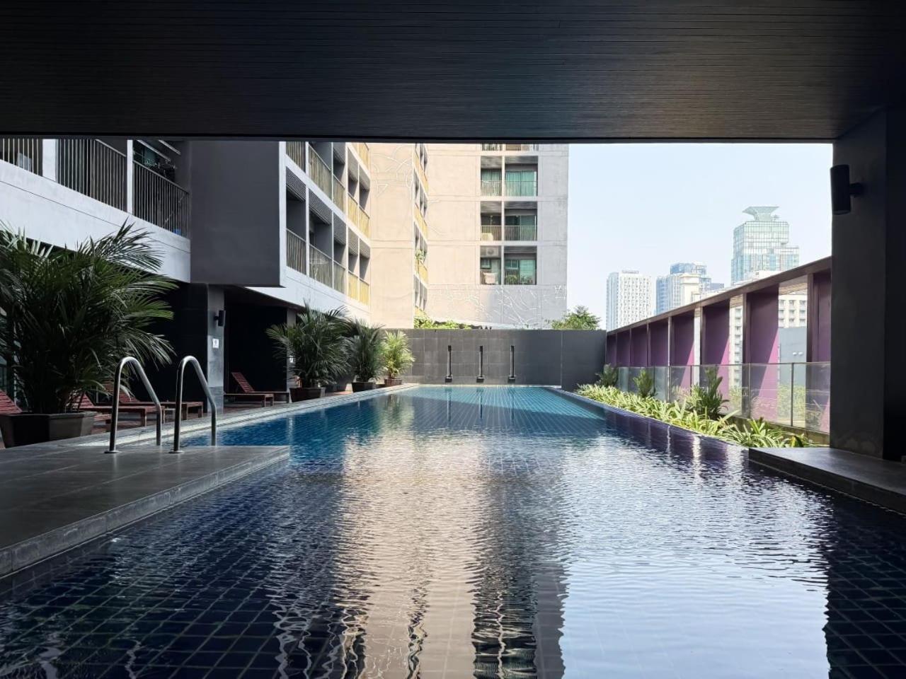 Exclusive Cityscape - Ultra Fast Wifi - Bts Thong Lor Apartment *