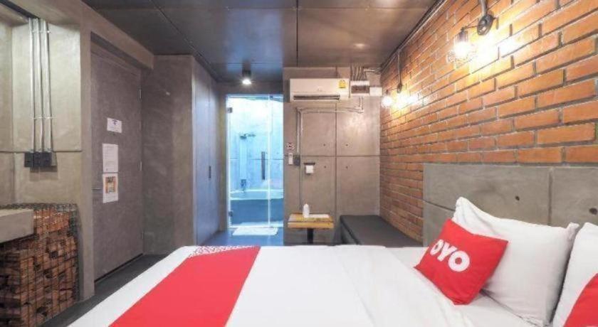 Oyo 75368 Demadre Hotel Bangkok