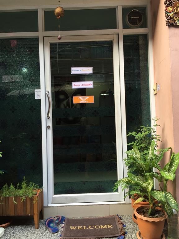 Rumah tetamu Ricos Honey Place Bangkok