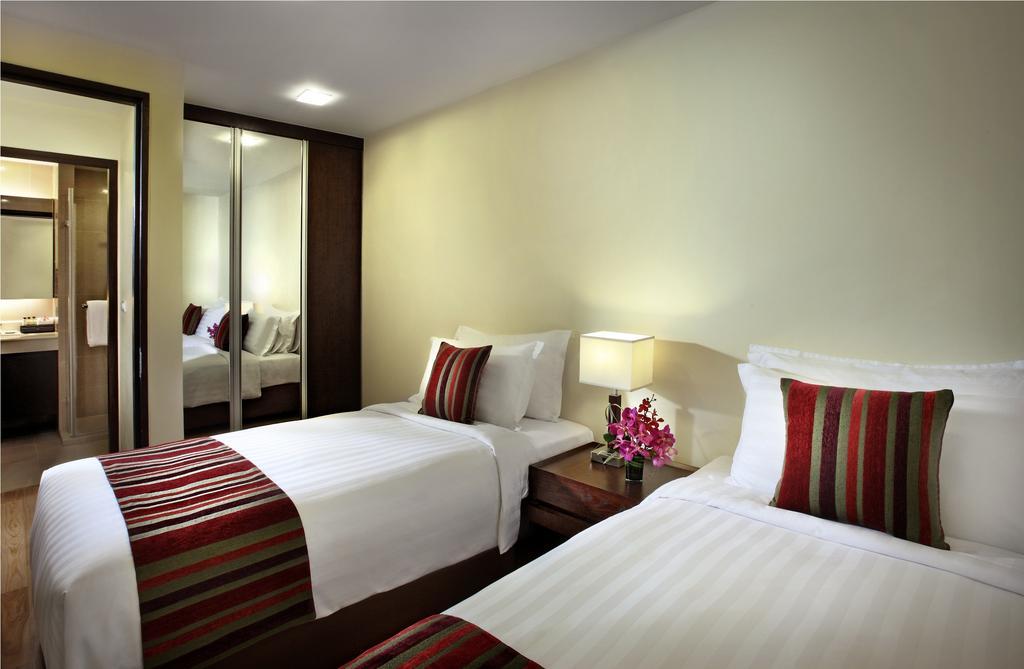 Lohas Residences Sukhumvit 2
