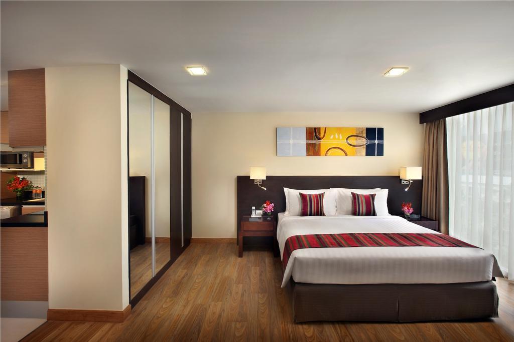 Aparthotel Lohas Residences Sukhumvit 2 4*