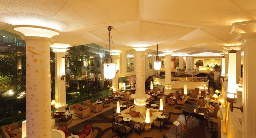 Dusit Thani Hotel 5*