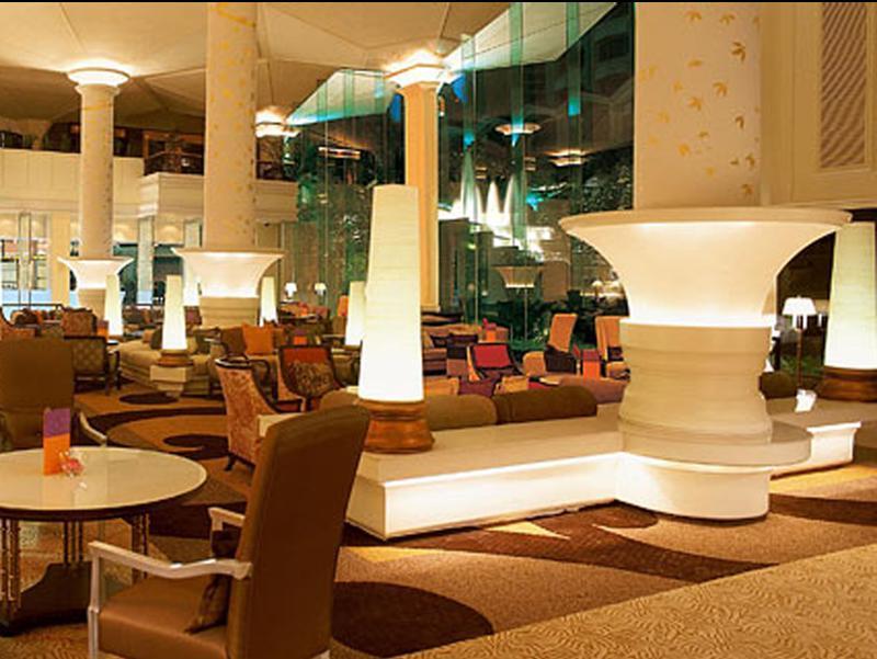Dusit Thani