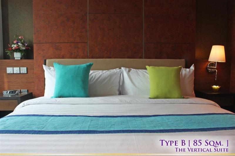 Lumen Srinakarin Hotel Bangkok