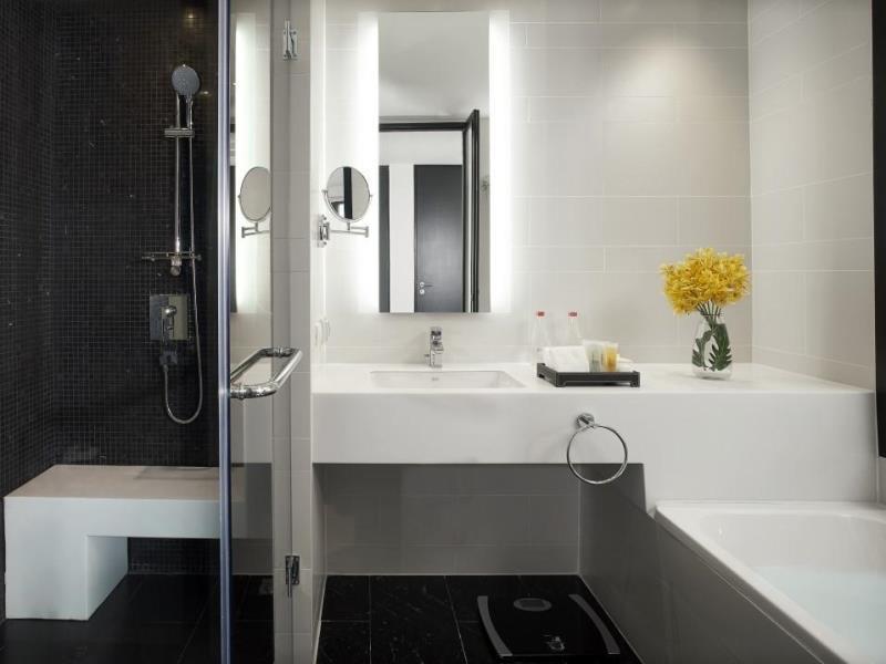 Moevenpick Sukhumvit 15 Hotel Bangkok