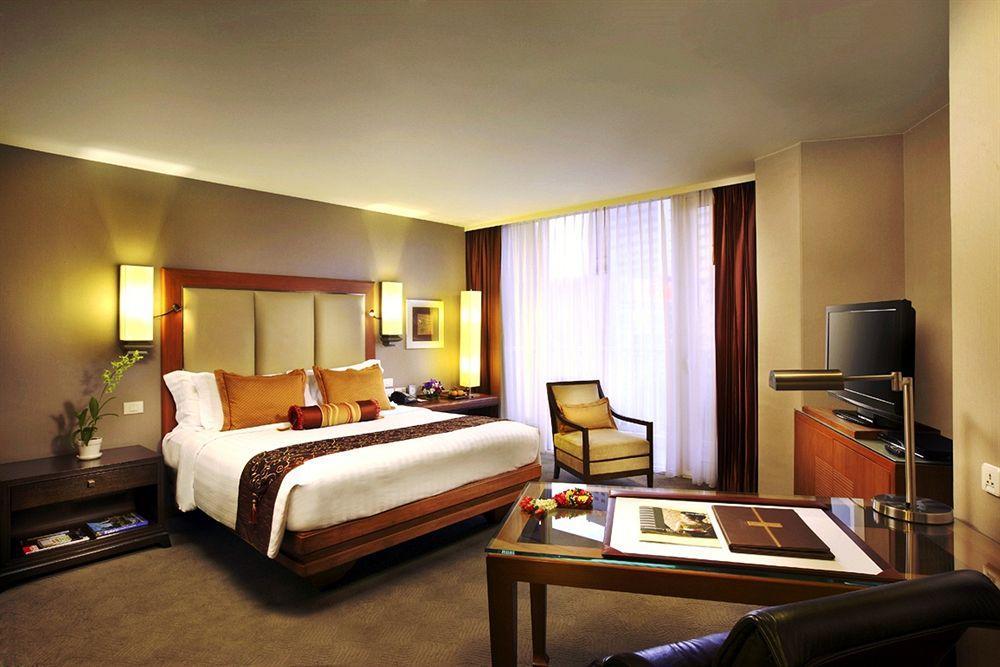 Dusit Thani 5* Bangkok