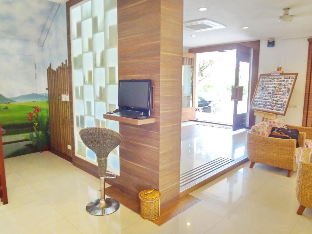 Bussaba Suvarnabhumi Airport 3*